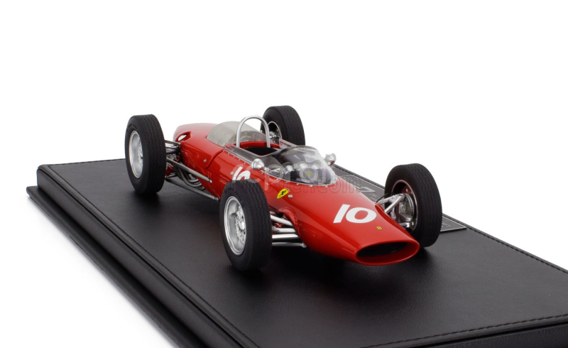 Gp-replicas Ferrari F1  156 F1-63 N 10 2nd British Silverstone Gp 1963 John Surtees 1:18 Red