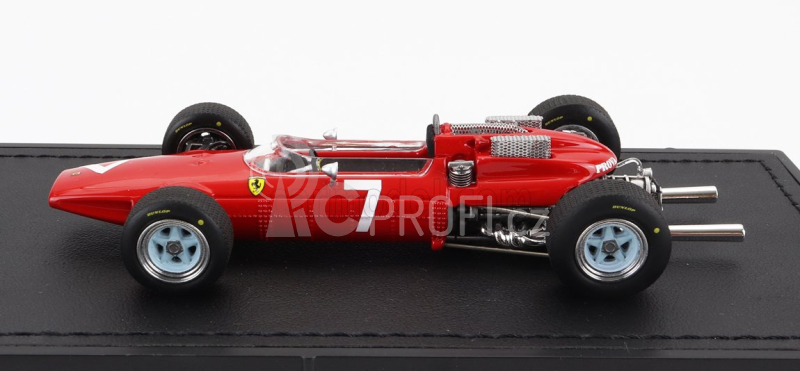 Gp-replicas Ferrari F1 158 Scuderia Ferrari N 7 John Surtees 1:43, červená