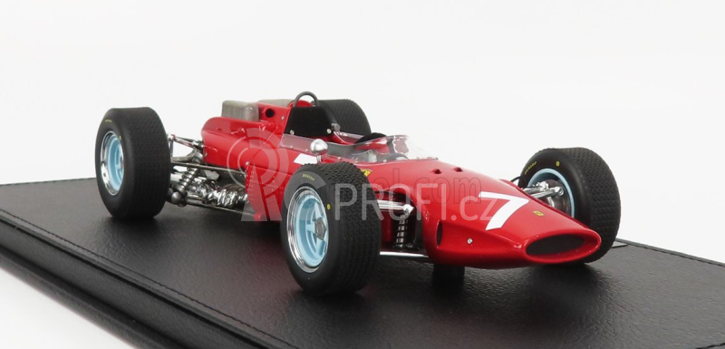 Gp-replicas Ferrari F1 158 Scuderia Ferrari N 7 John Surtees 1:18, červená