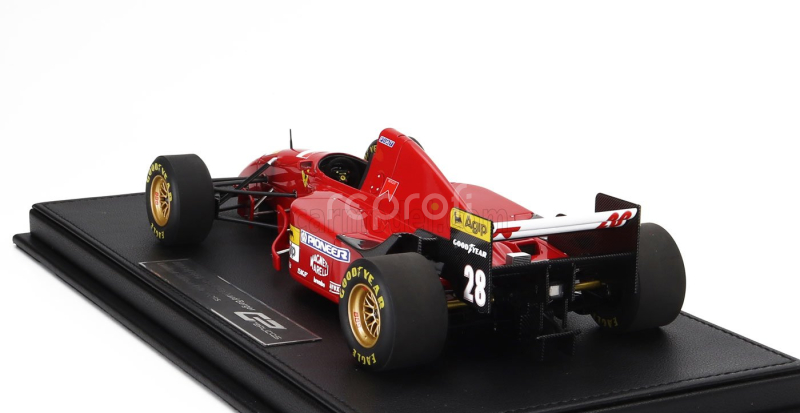Gp-replicas Ferrari F1  412t2 N 28 Season 1995 Gerhard Berger - Con Vetrina - With Showcase 1:18 Red