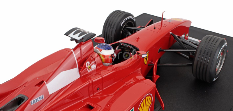 Gp-replicas Ferrari F1  F399 Team Scuderia Ferrari N 3 2nd Brazilian Gp (with Pilot Figure) 1999 Michael Schumacher - Con Vetrina - With Showcase 1:12 Červená Bílá