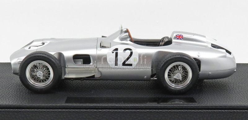 Gp-replicas Mercedes benz F1  W196 N 12 Winner British Gp 1955 S.moss 1:18 Silver