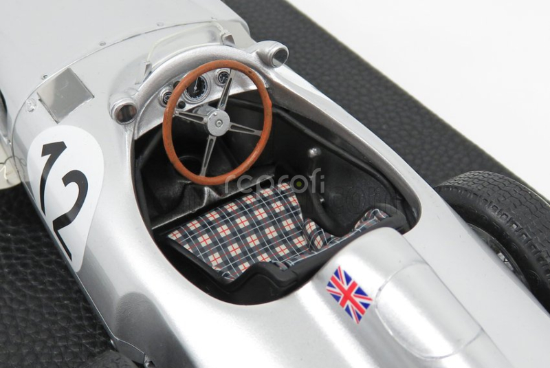 Gp-replicas Mercedes benz F1  W196 N 12 Winner British Gp 1955 S.moss 1:18 Silver