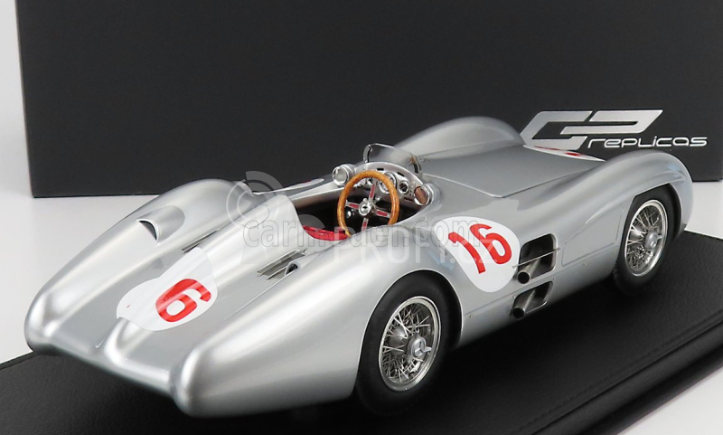 Gp-replicas Mercedes benz F1  W196r Streamliners N 16 1:18, stříbrná