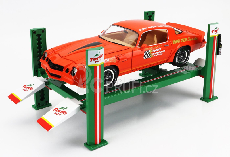 Greenlight Accessories Turtle Wax Čtyřsloupový zvedák 1:18, zelená