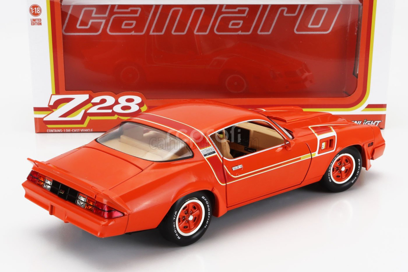 Greenlight Chevrolet Camaro Z/28 Hugger Coupe 1980 1:18 Orange