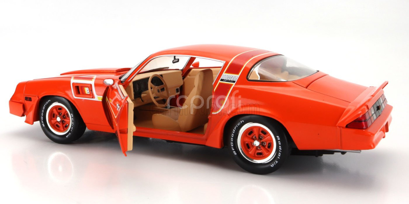 Greenlight Chevrolet Camaro Z/28 Hugger Coupe 1980 1:18 Orange