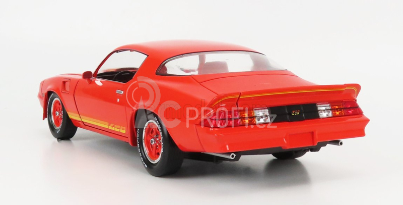 Greenlight Chevrolet Camaro Z/28 Turbo Z Coupe 1981 1:18, oranžová