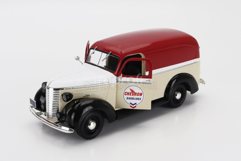 Greenlight Chevrolet Panel Truck Van Chevron 1939 1:24 Béžová Bílá Červená