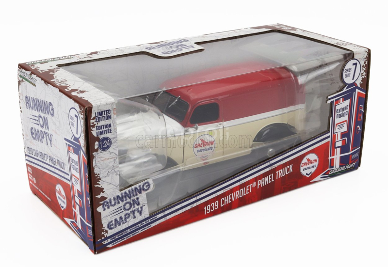 Greenlight Chevrolet Panel Truck Van Chevron 1939 1:24 Béžová Bílá Červená