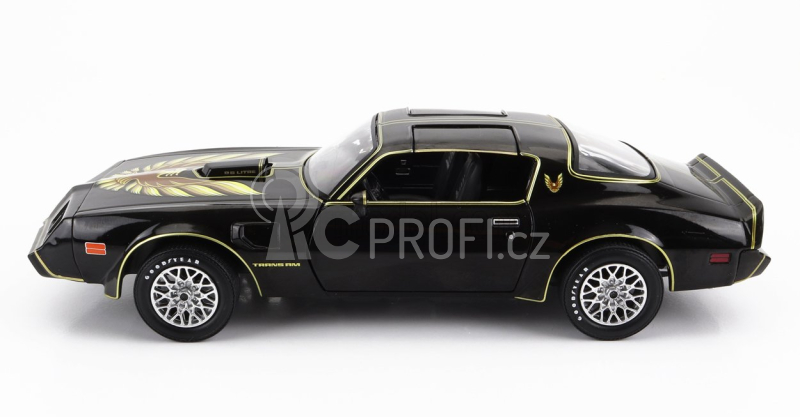 Greenlight Pontiac Firebird Trans Am 1979 - Rocky Ii Movie 1:24 Černé Zlato