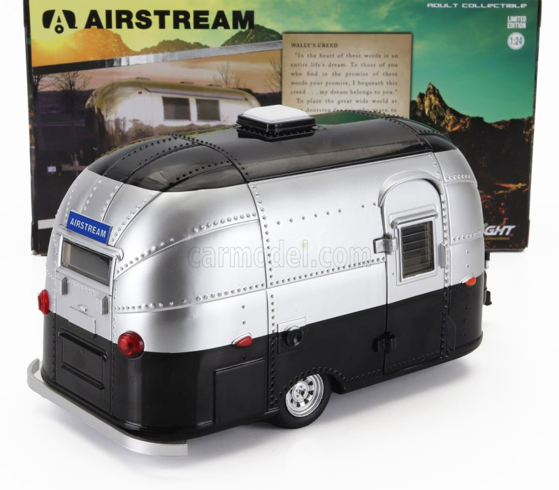 Greenlight Trailer Roulotte Caravan Airstream Bambi 1960 1:24 Černá Stříbrná