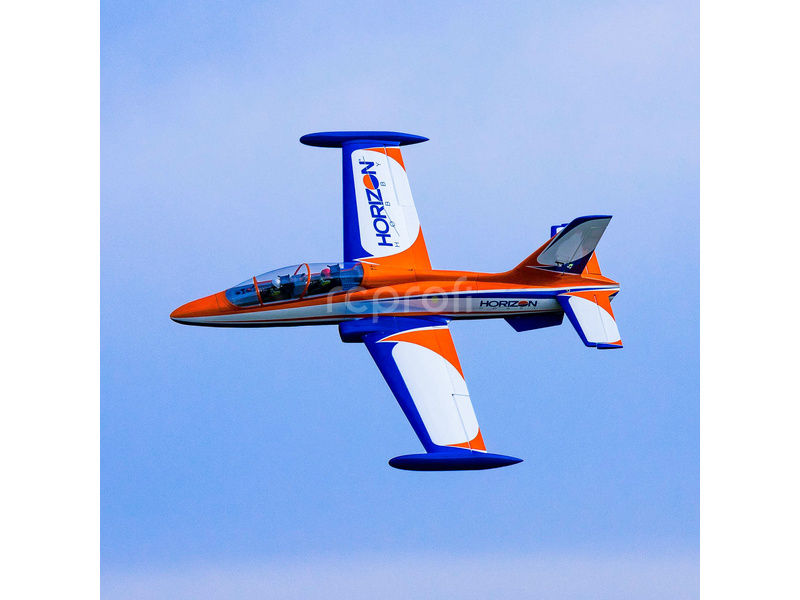 RC letadlo Hangar 9 Aermacchi MB-339 2.1m ARF, zatahovací podvozek