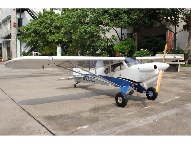 RC letadlo Hangar 9 XCub 2.9m 60cc ARF