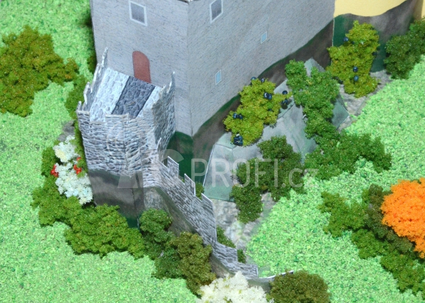 Hrad Kámen u Pacova - papírový model 1:250