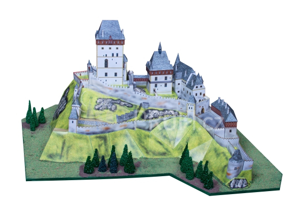 Hrad Karlštejn - papírový model 1:350