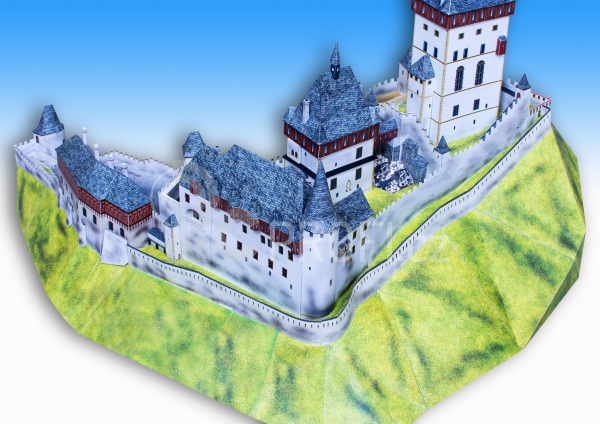 Hrad Karlštejn - papírový model 1:350