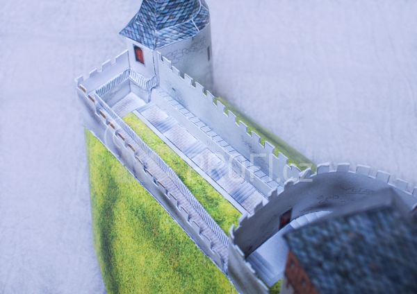 Hrad Karlštejn - papírový model 1:350