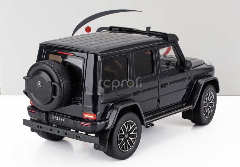 I-scale Mercedes benz G-class G63 Amg V8 Biturbo 4x4 (w463) 2022 1:18 Tmavě Modrá