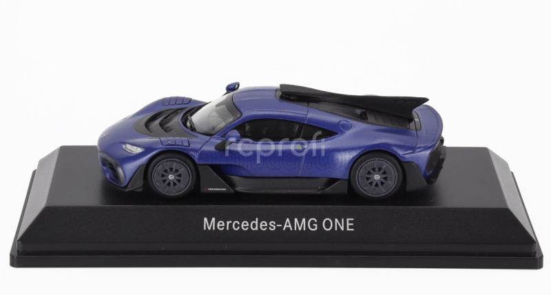 I-scale Mercedes benz One Amg (c298) 2023 1:43 Brillant Blue Black