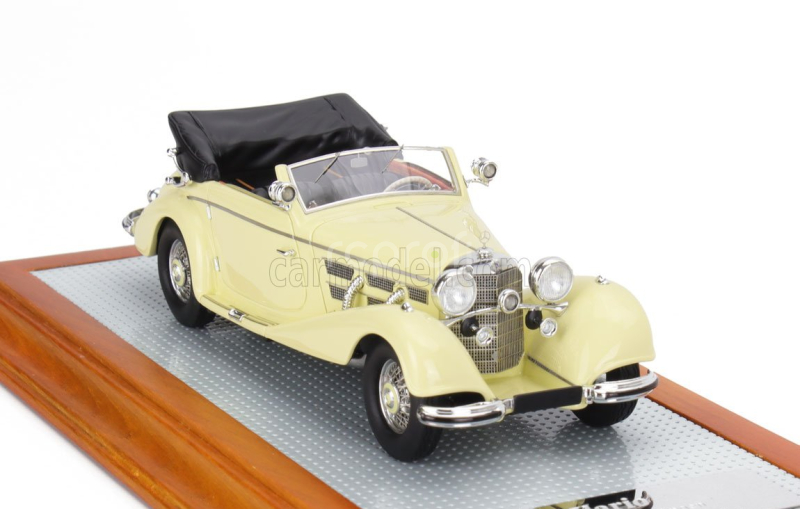 Ilario-model Mercedes benz 540k Sn154084 Sindelfingen Cabriolet A Open 1936 1:43 Žlutá