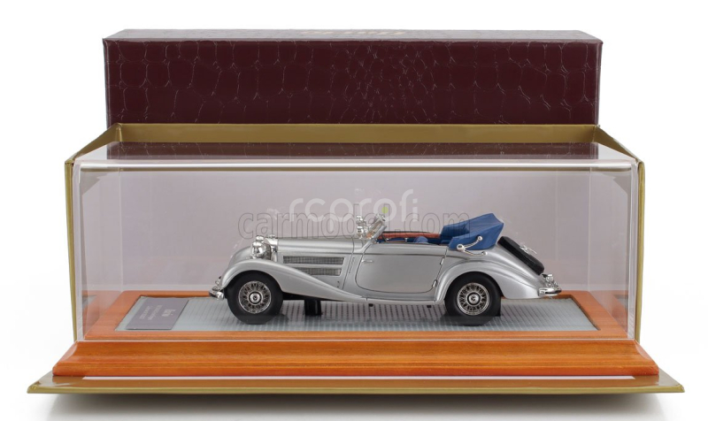 Ilario-model Mercedes benz 540k Sn154157 Sindelfingen Cabriolet A Open 1937 1:43 Stříbrná Modrá