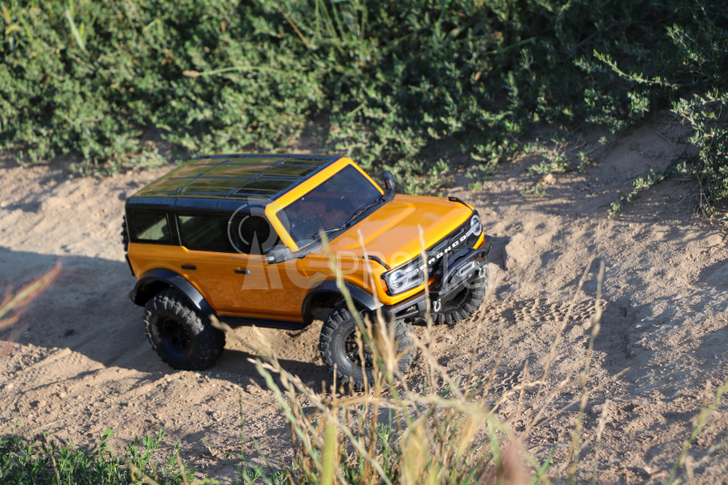 RC auto Traxxas TRX-4 Ford Bronco 2021 TQi 1:10 RTR, oranžová