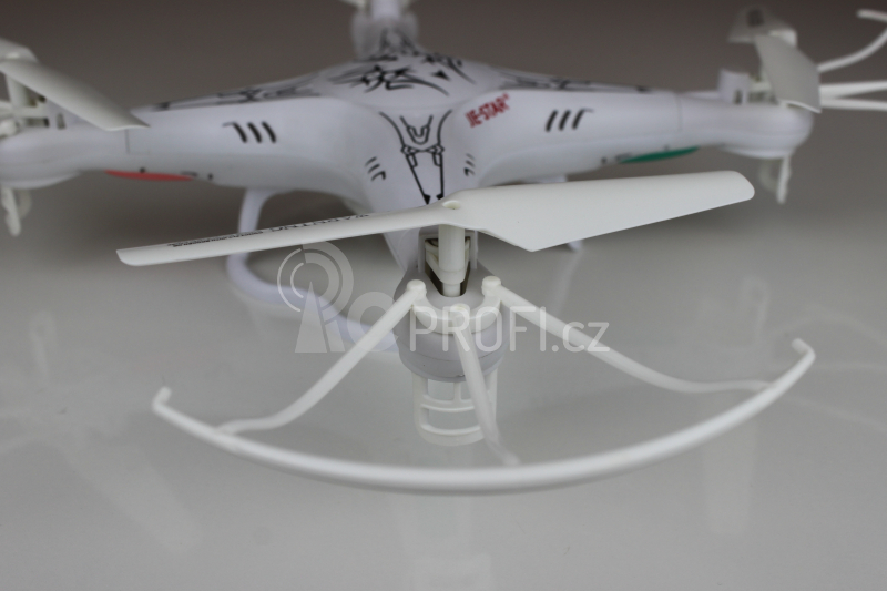 Dron X5C s HD kamerou