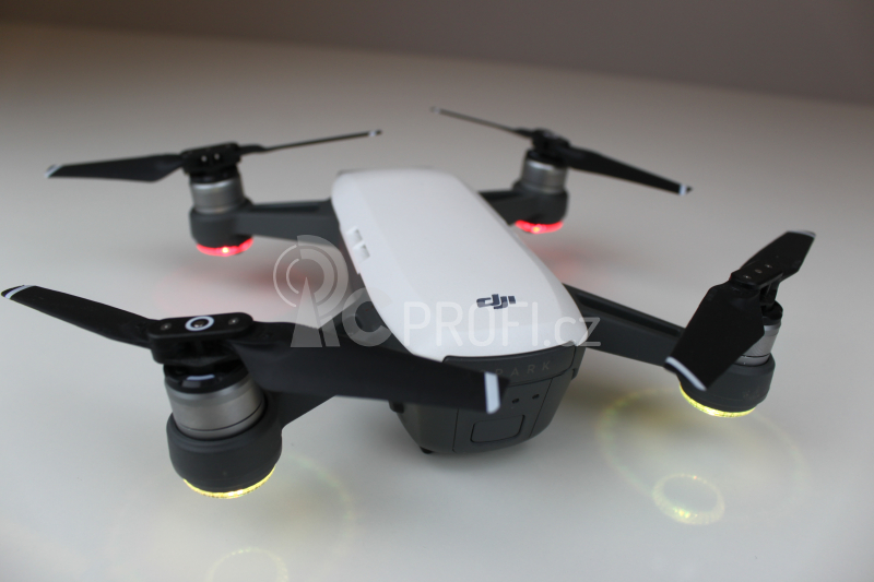 BAZAR - RC dron DJI Spark (Alpine White version)