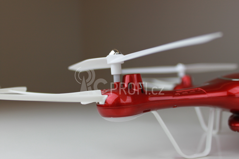 BAZAR - RC dron Syma X5UW