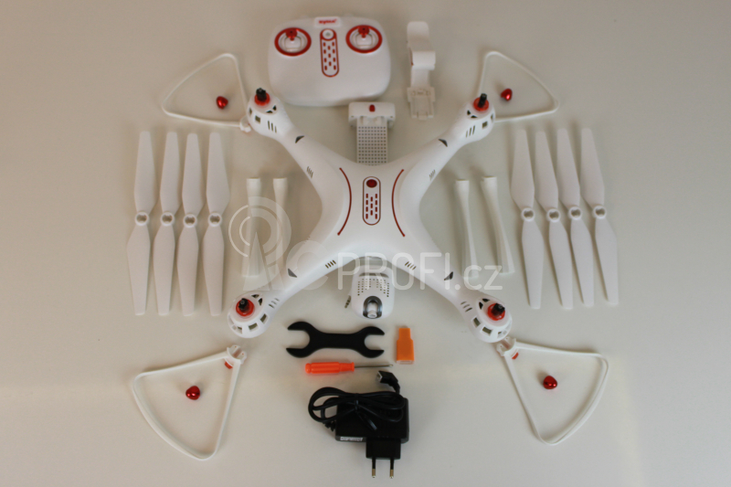 Dron Syma X8SW-D + náhradní baterie