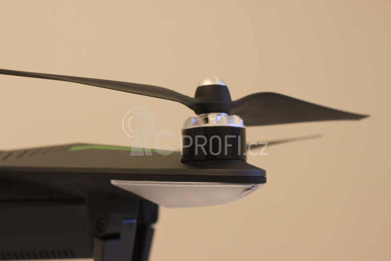 NA DÍLY - RC dron XIRO Xplorer