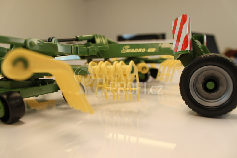 Obraceč sena za traktor FENDT