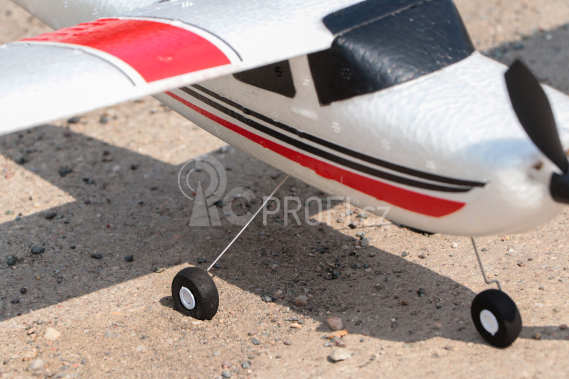 RC letadlo Cessna 182