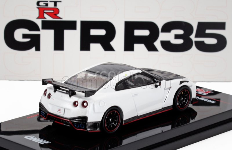 Inno-models Nissan Gt-r (r35) Nismo Coupe 2016 1:64 Bílá Černá