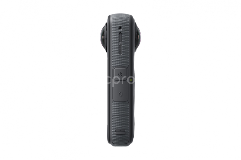 Insta360 X5