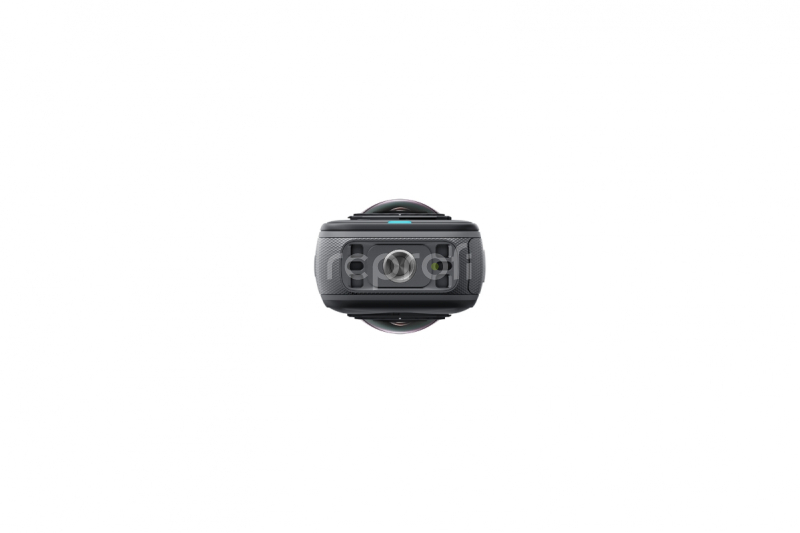 Insta360 X5