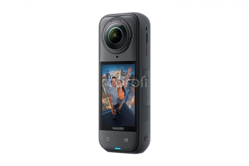 Insta360 X5