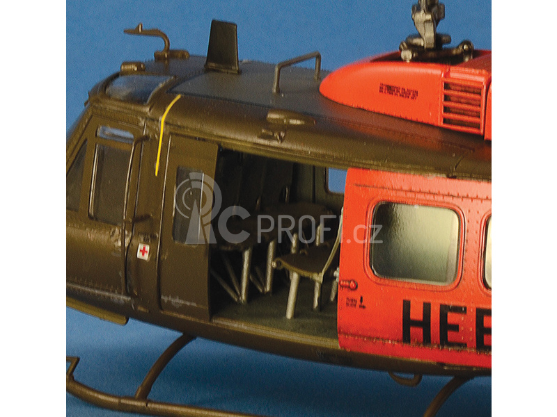 Italeri Bell UH-1D Slick (1:48)