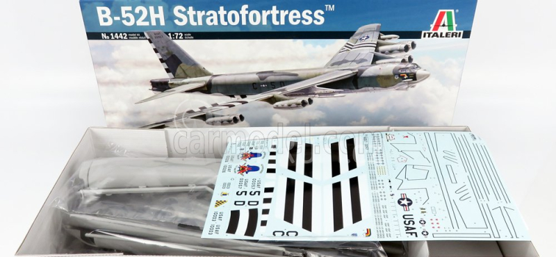 Italeri Boeing B-52h Stratofortess Airplane 1955 1:72 /