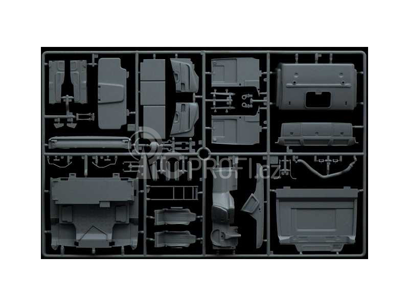 Italeri Iveco HI-WAY E5 Abarth (1:24)