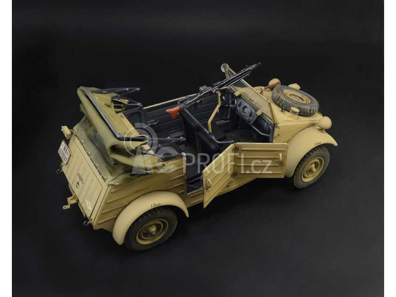 Italeri Kdf.1 Typ 82 Kübelwagen (1:9)