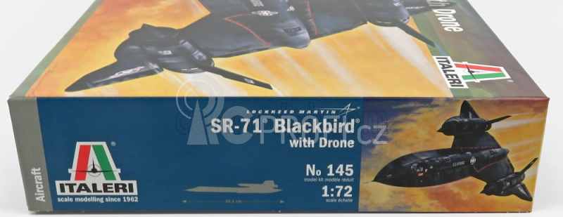 Italeri Lockheed martin Sr-71 Blackbird With Drone 1968 1:72 /