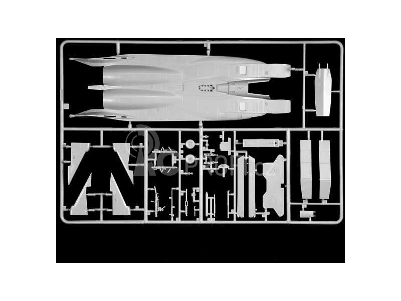 Italeri McDonell F-15E Strike Eagle (1:48)