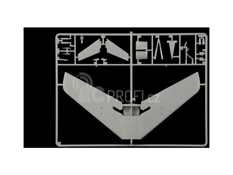 Italeri North American FJ-2/3 Fury (1:48)