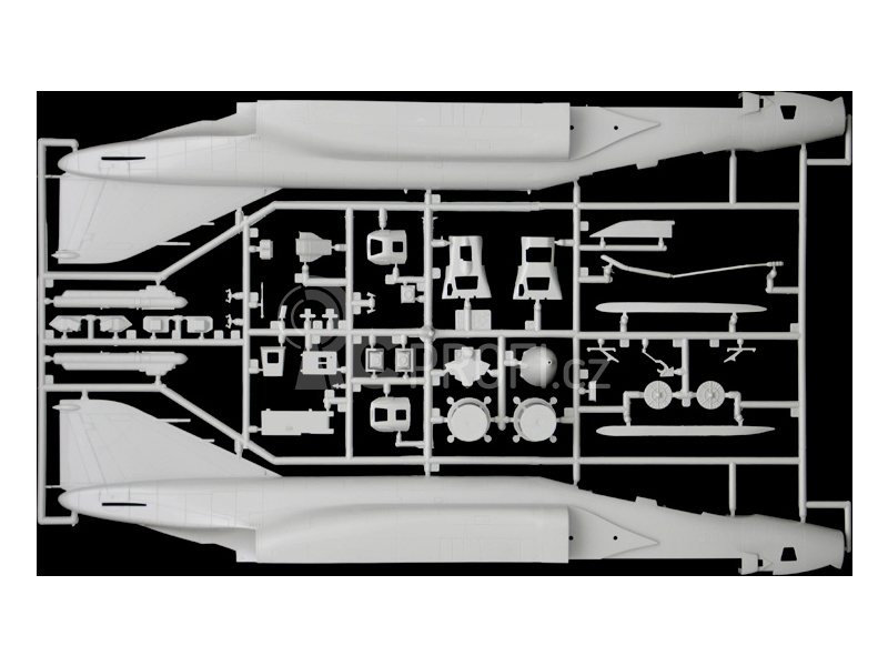 Italeri RF-4E Phantom II (1:48)