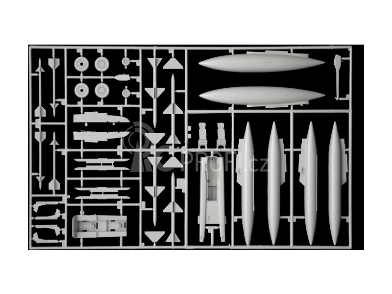 Italeri RF-4E Phantom II (1:48)