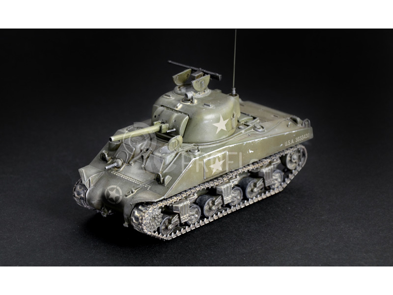 Italeri Wargames - M4 Sherman 75mm (1:56)