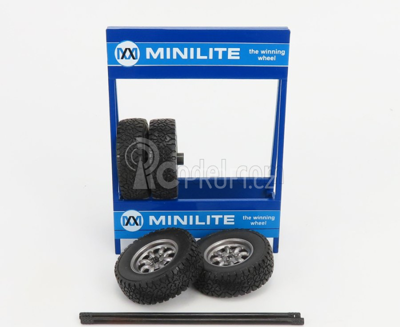 Ixo-models Accessories Kovový stojan se čtyřmi pneu Minilite 1:18, modrá