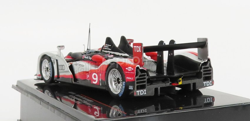 Ixo-models Audi R15 Tdi Plus 5.5l Turbo V10 Diesel Team Audi Sport North America N 9 Winner 24h Le Mans 2010 Romain Dumas - Timo Bernhard - Mike Rockenfeller 1:43 Červená Černá Stříbrná